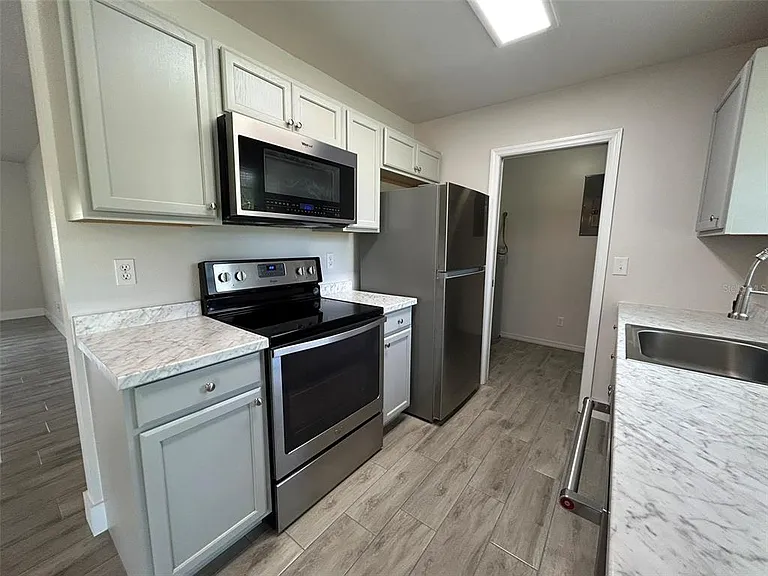 12395 Chancellor Blvd — Photo 8