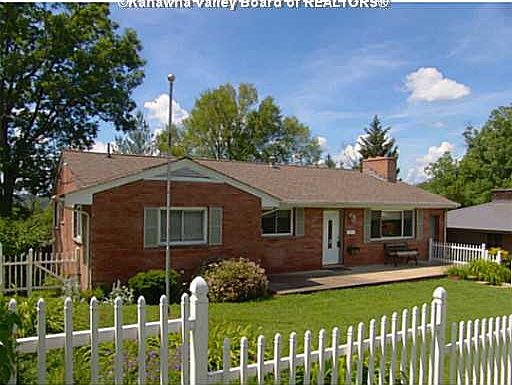 1st image of 1407 Viewmont Dr