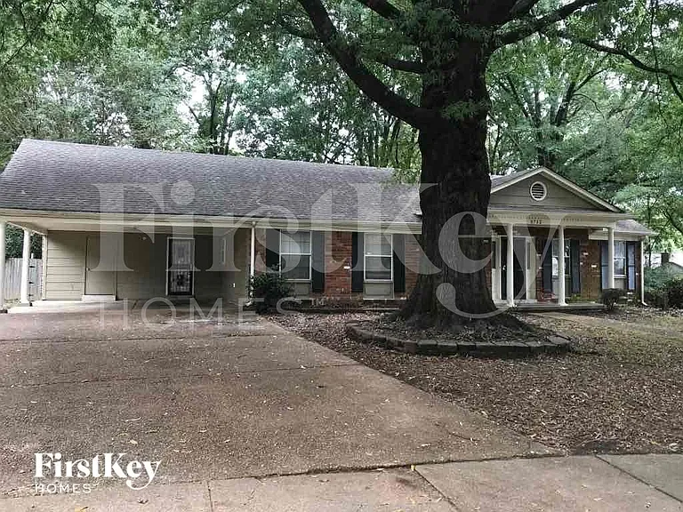5712 Fox Bend Ave — Photo 1