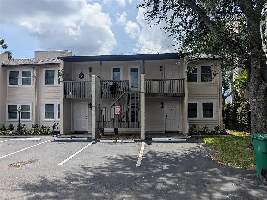 Building Photo - 527 S Lincoln Ave #A208