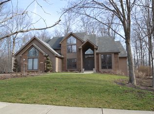 2815 Woodhollow Trl, Fort Wayne, IN 46825