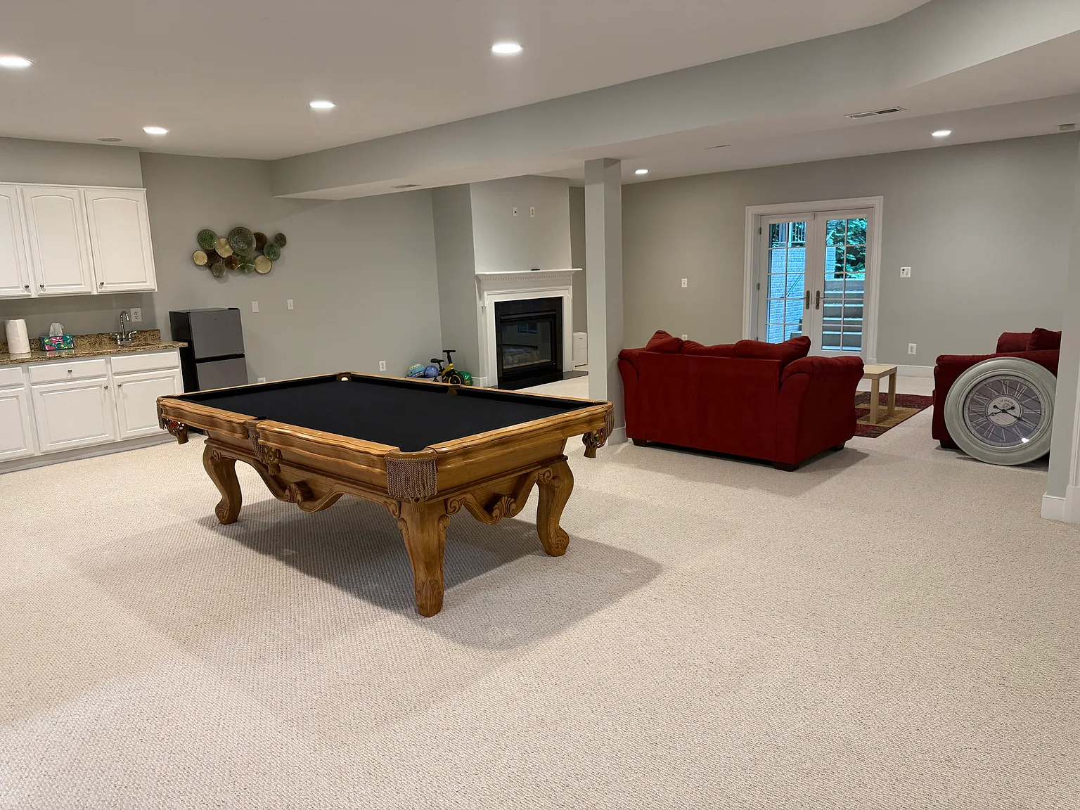 4 bed, 5936 sqft, $1,800 — Photo 3