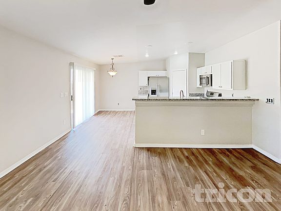 2nd image of 8142 Dancing Ave