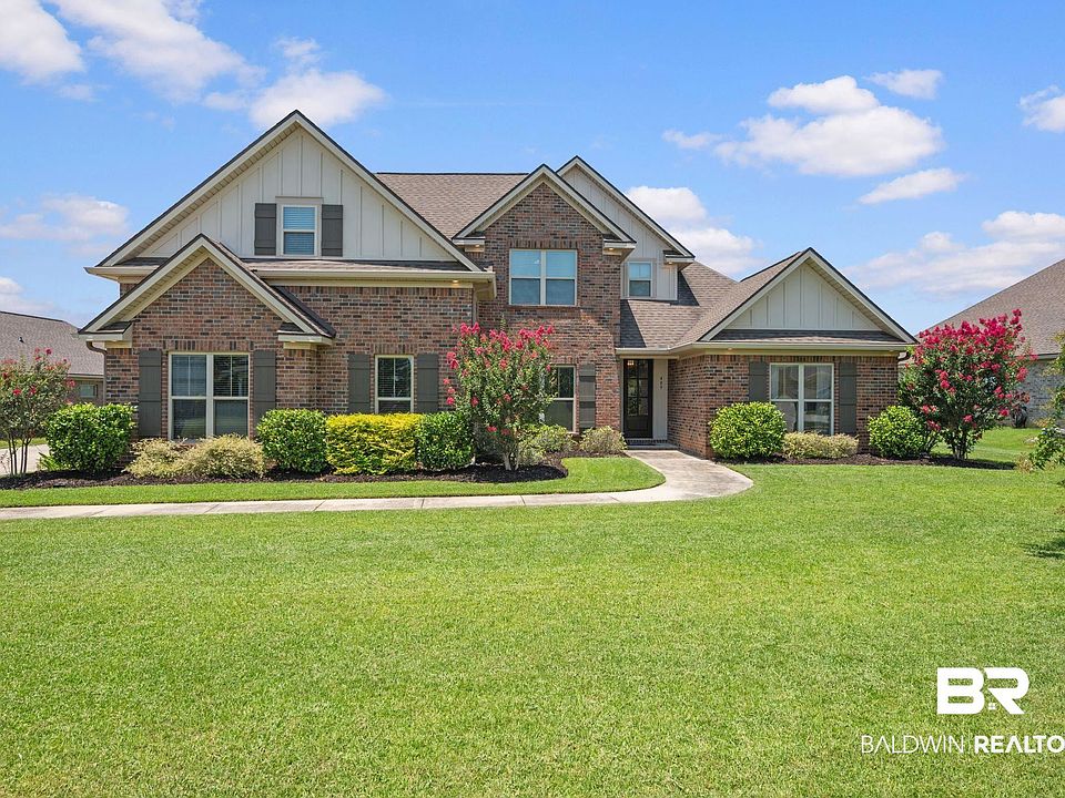 1st image of 409 Fortune Dr