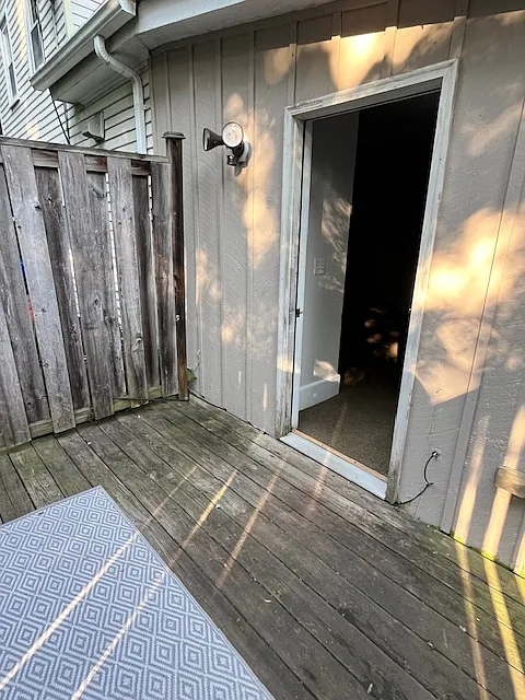 2 bed, 1.5 bath, 1607 sqft, $2,000 — Photo 4