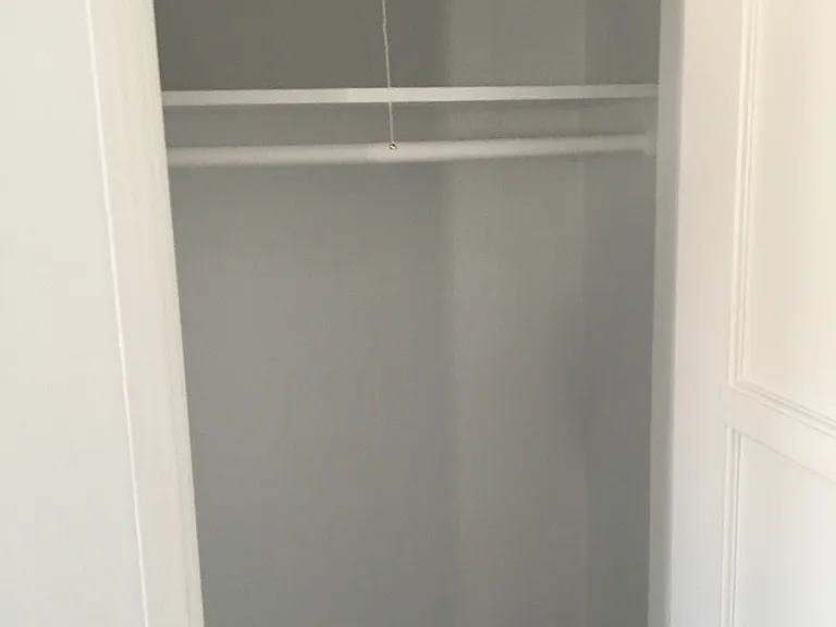 Dixon Delano Apartments — Photo 17