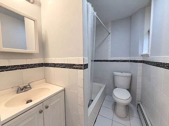 4th image of 428-432 Harrison Ave #Af