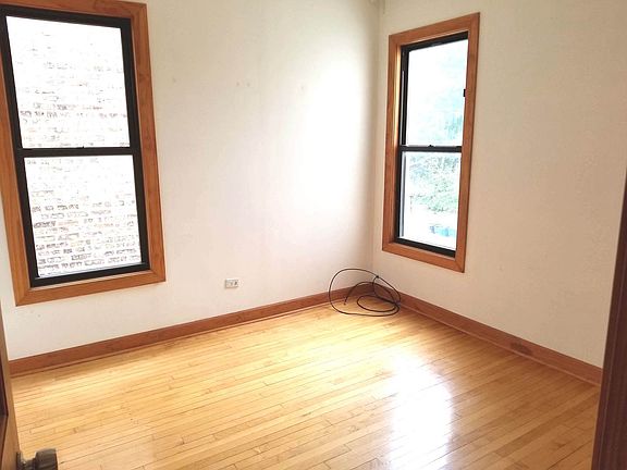 5th image of 5433 N Glenwood Ave #2