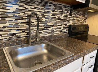 871 Congress St #3, Portland, ME 04102