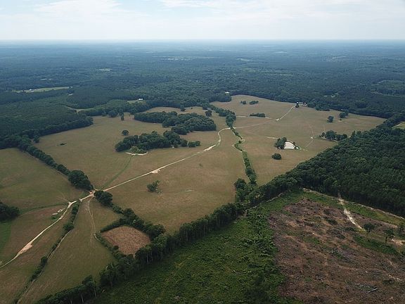 3rd image of 1601 Highway 48