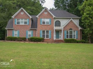 55 Vale Point, Newnan, GA 30265