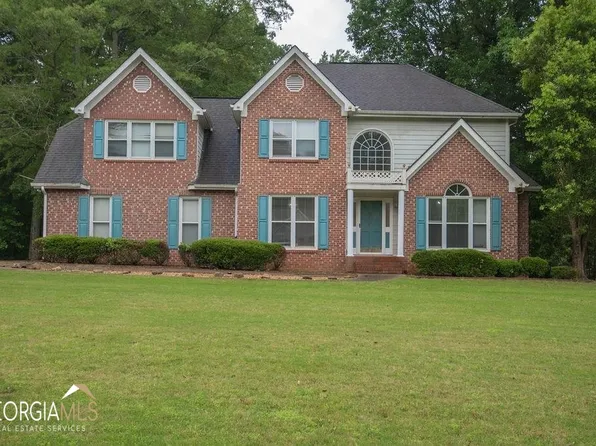 55 Vale Point, Newnan, GA 30265