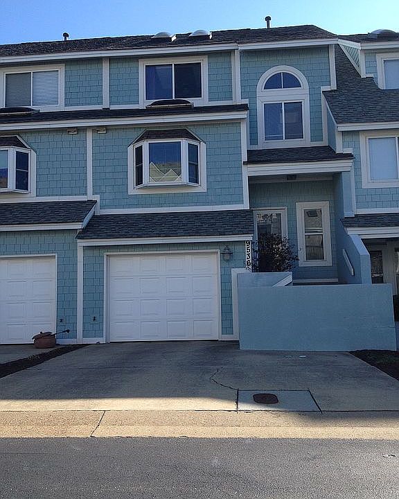 1st image of 9536 Bay Front Dr
