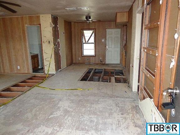 4th image of 1404 E Central Ave