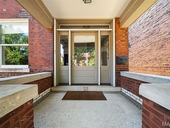 4th image of 4032 Cleveland Ave