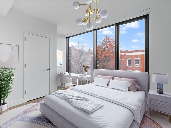 4th image of 300 W 136th St #3D