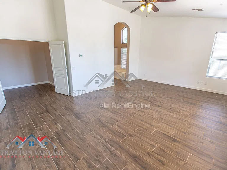 38414 N 12th St — Photo 56
