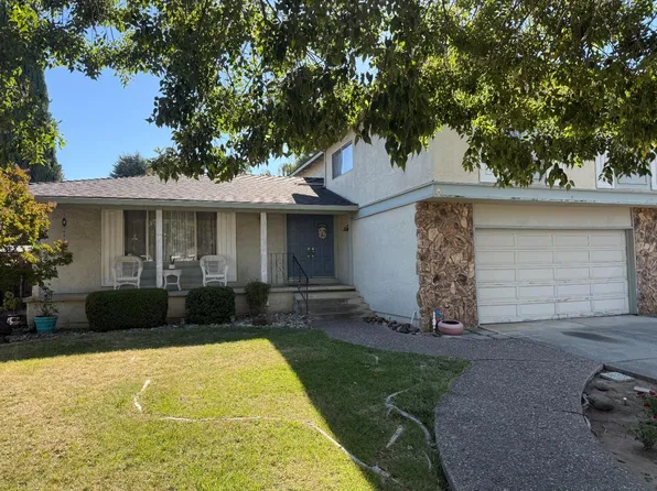 7040 Valley Forge Dr, Gilroy, CA 95020