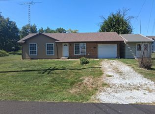 104 Water St, Kentland, IN