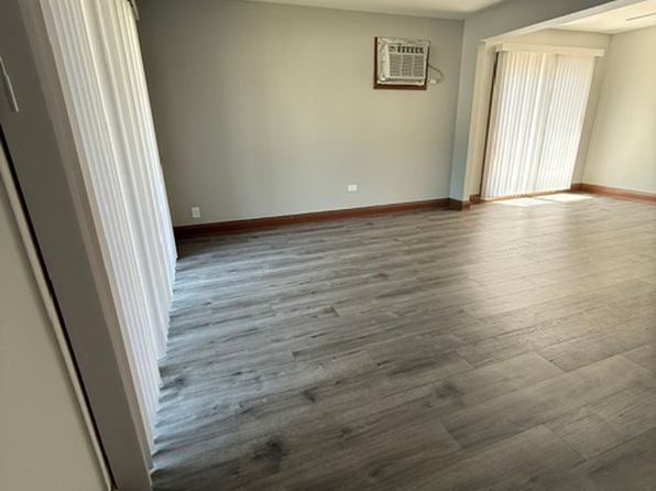 8940 Roberts Rd #1S