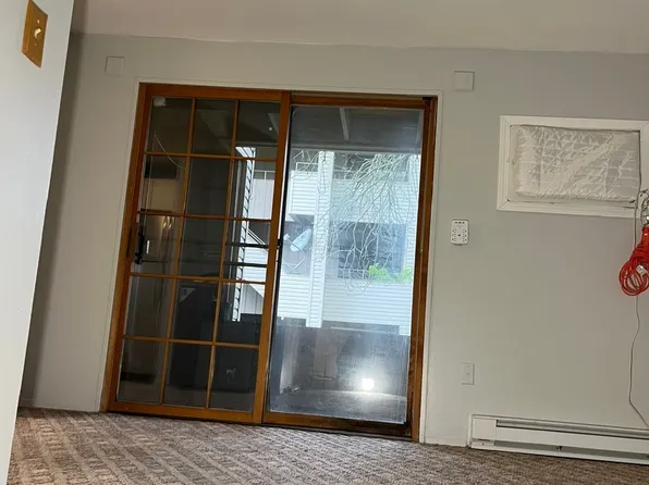 128 Burgundy Hill Lane #128, Middletown, CT 06457