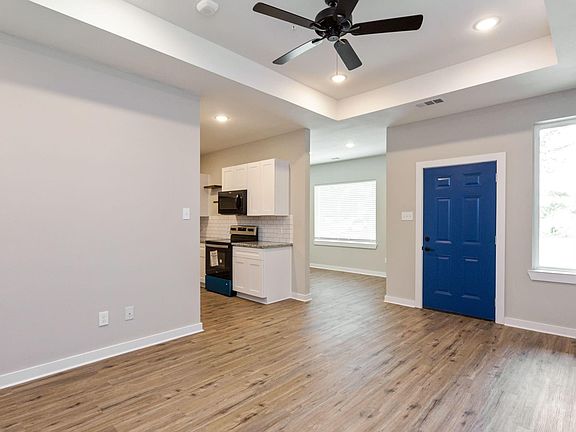 5th image of 10317 Lake Rd #2A
