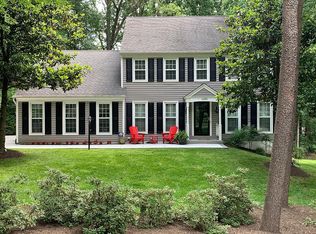 1385 Old Quincy Ln, Reston, VA 20194