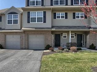 291 Thrush Dr, Hummelstown, PA 17036