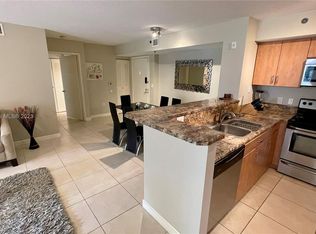 19555 E Country Club Dr #8204, Aventura, FL 33180