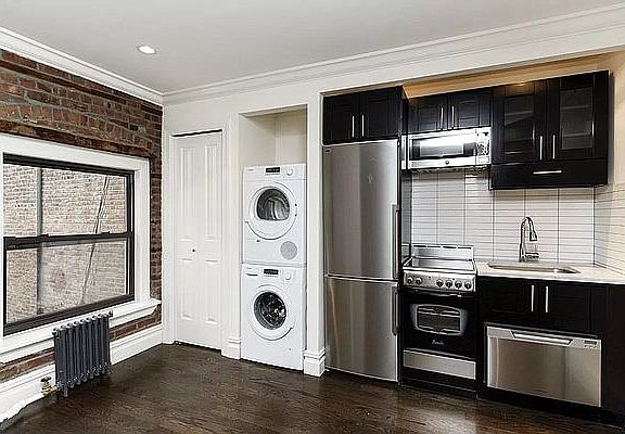 2nd image of 212 E 12th St #3C