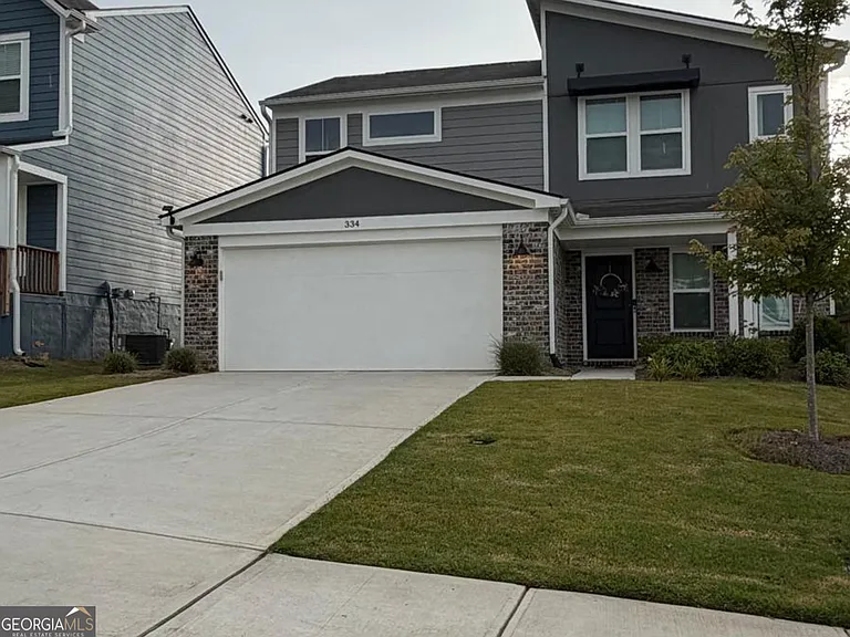 334 Traminer Way — Photo 1