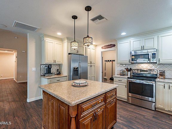 2nd image of 6815 E PHELPS Road