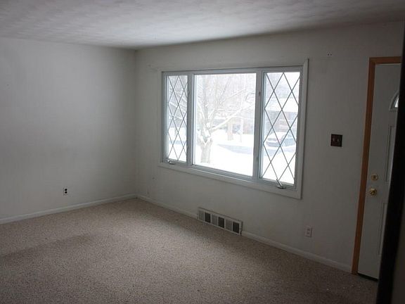 2nd image of 115 Stanton Dr
