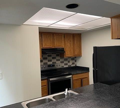 2nd image of 1194 Bay Harbour Cir