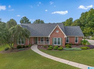 885 Springmeadow Dr, Gardendale, AL 35071