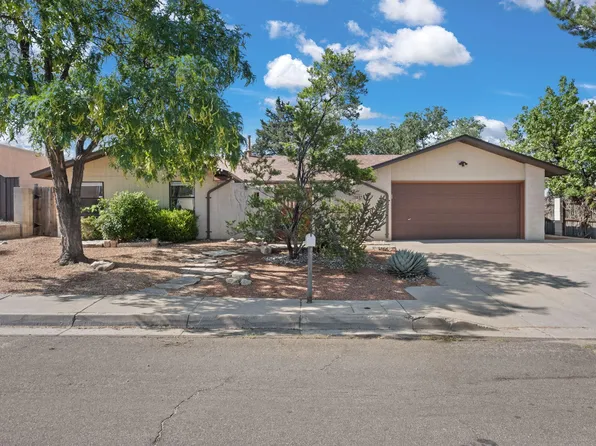 1437 Chihuahua Ave NE, Albuquerque, NM 87112