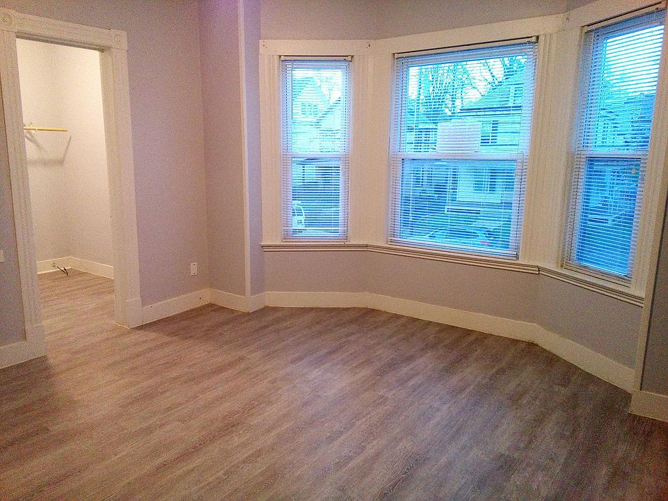 Family room or master bedroom