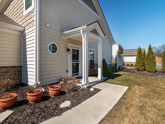 2nd image of 3812 Saint Malo Way Unit 3812
