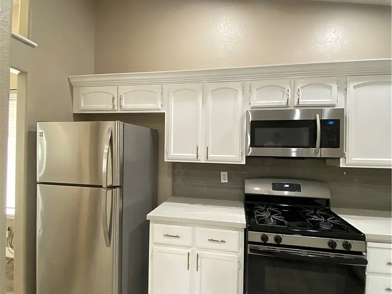 2118 Quinton Ave — Photo 22