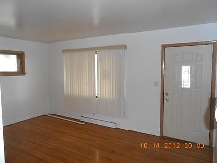 2nd image of 7400 W Acacia St