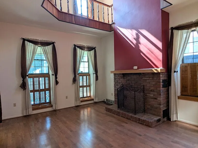 312 Denniston St #A — Photo 5