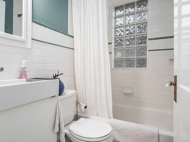 1755 Langston Ave SW — Photo 14