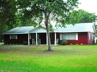 702 Son Keen Rd, Plant City, FL 33566