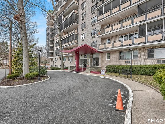 4th image of 80 Cartright Street #4F