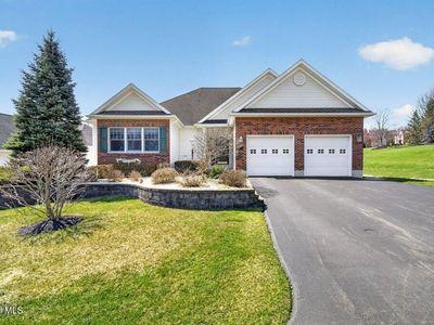 1 Conway Circle, Loudonville, NY, 12211