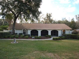 123 Holly Tree Ln, Brandon, FL 33511