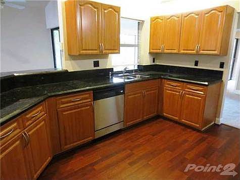 4th image of 8937 NW 45th Ct