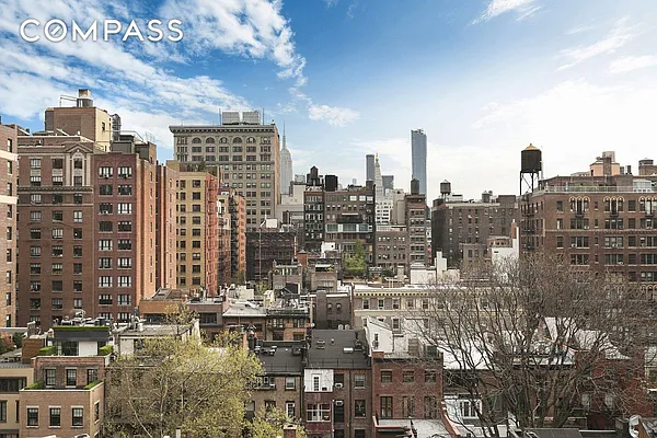 Sold by Compass | media 32