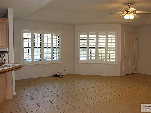 3rd image of 220 McDuff Ct