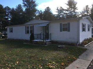 43 Warfield Dr, Westfield, MA 01085